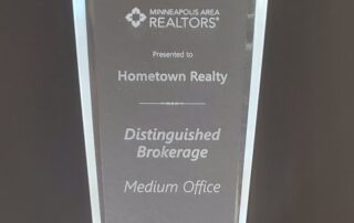 hometown realty, hutchinson minnesota realtors, hutchinson mn real estate, Hutchinson MN realtors, hutchinson real estate, mcleod county real estate, houses for sale, agents, agency, featured home, featured property, homes for sale, homes for sale in Hutchinson, minneapolis area realtors, distinguished brokerage award, winner